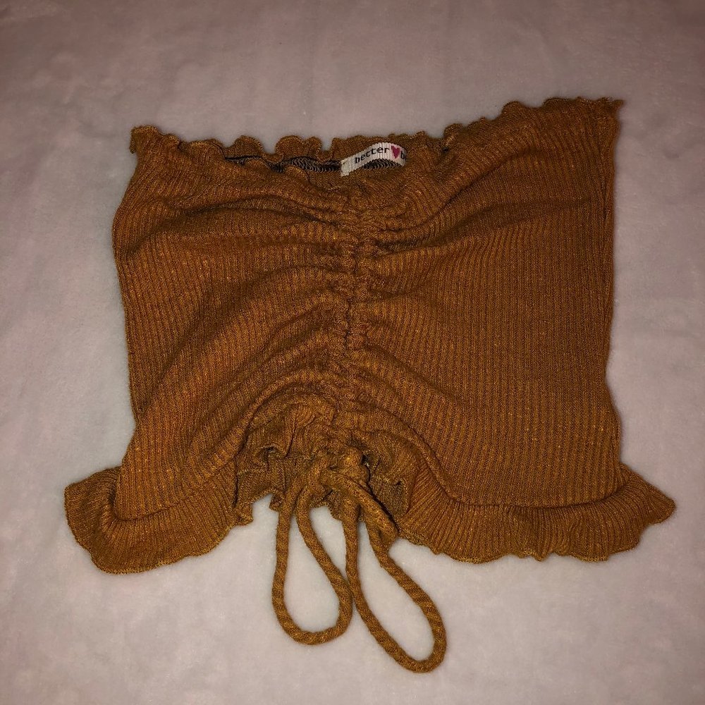 Lettuce Edge Scrunched Up Tie Crop Top